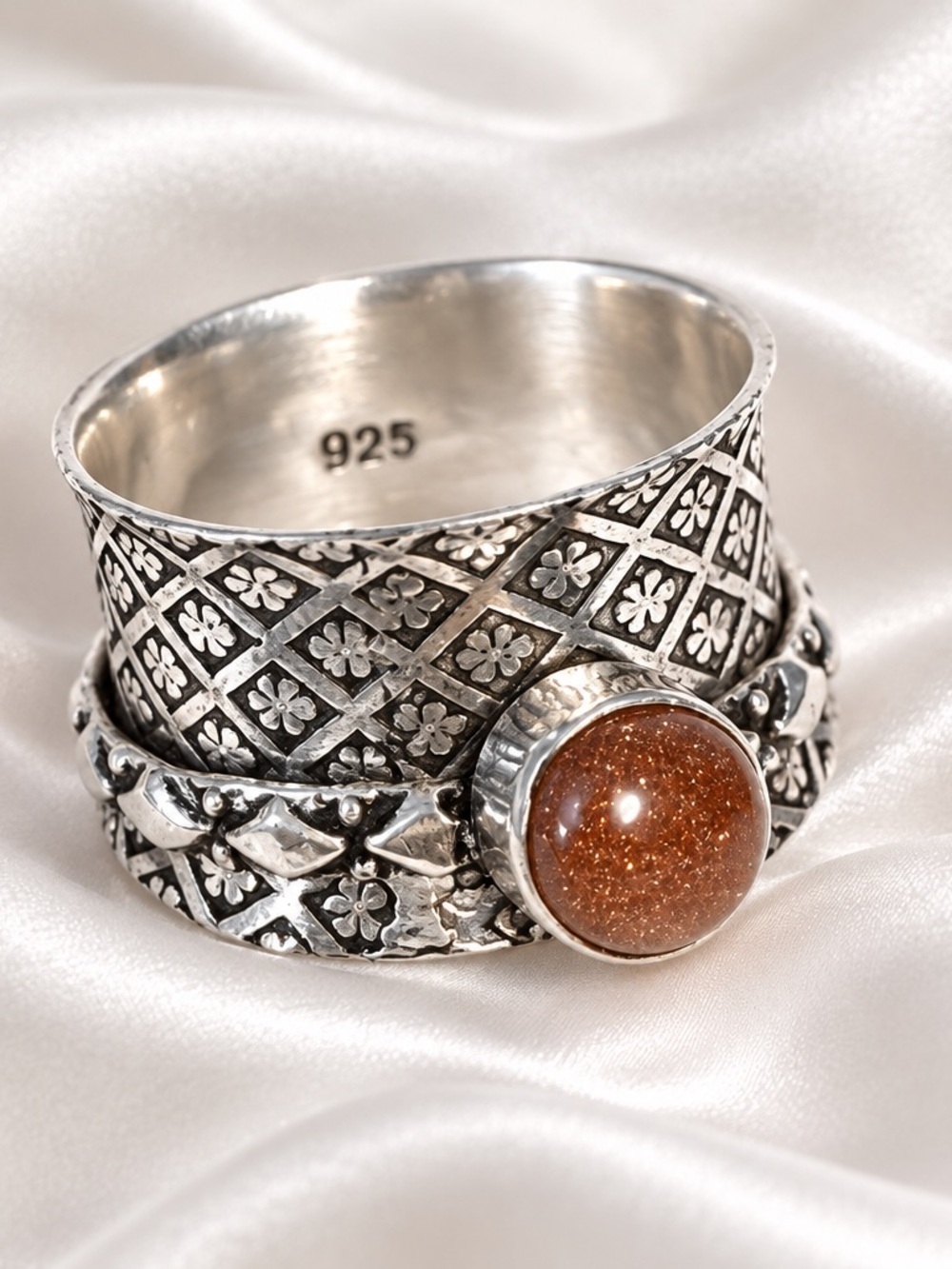 Sterling Silver 925 Sunstone Spinner Statement Ring - size 7